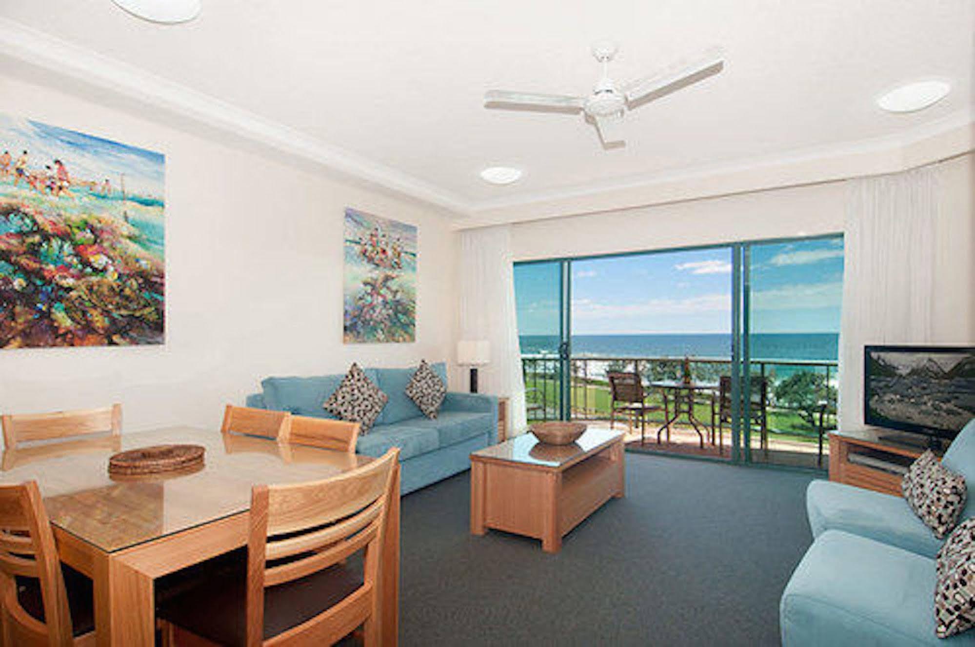 Alex Seaside Resort Alexandra Headland Esterno foto