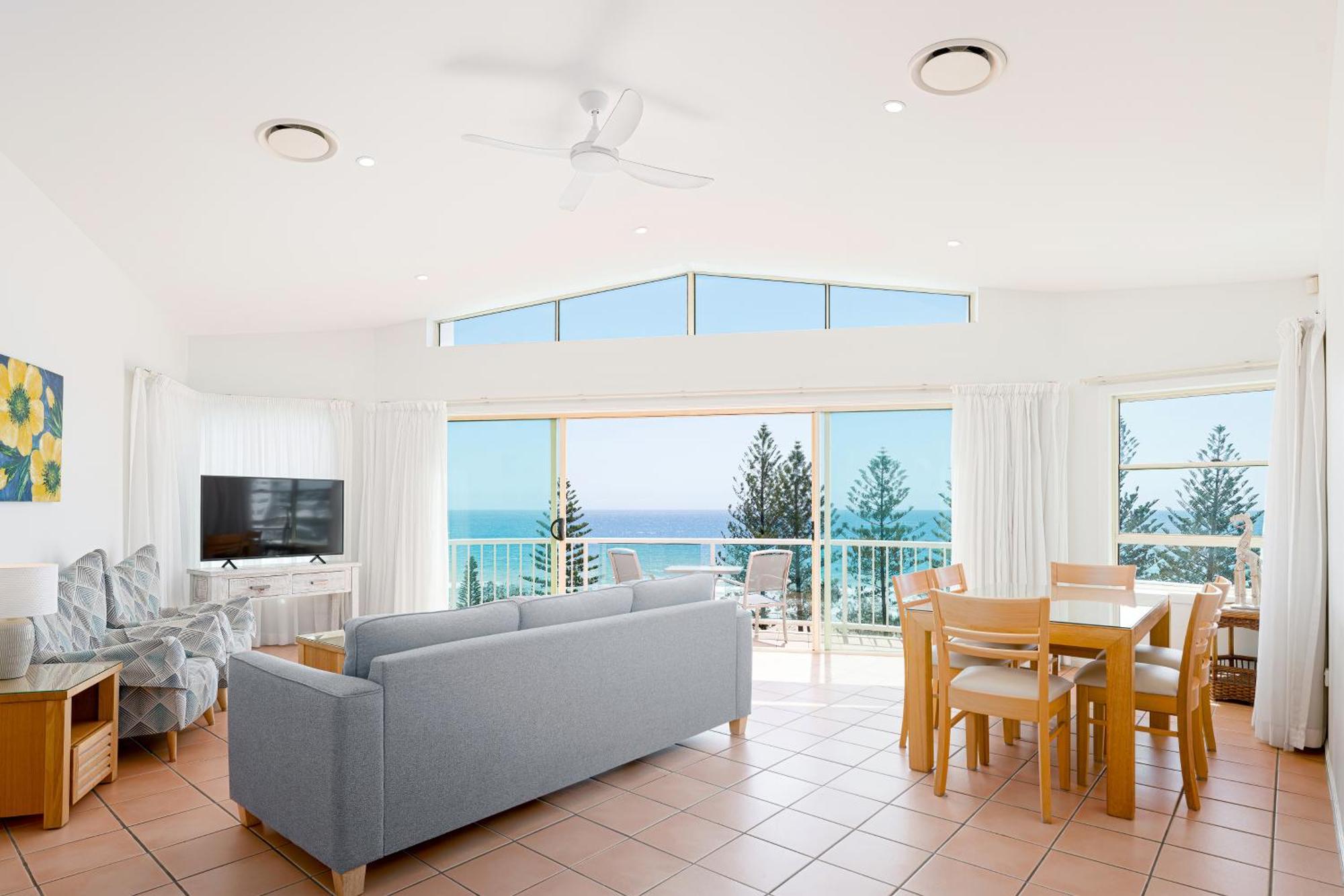 Alex Seaside Resort Alexandra Headland Esterno foto